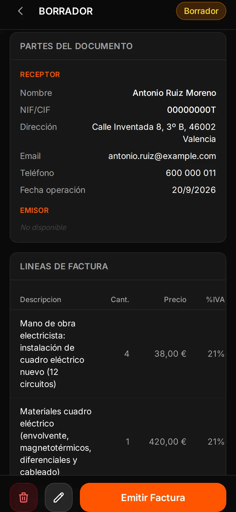 Factura en borrador en el móvil con el desglose de IVA y el botón Emitir Factura